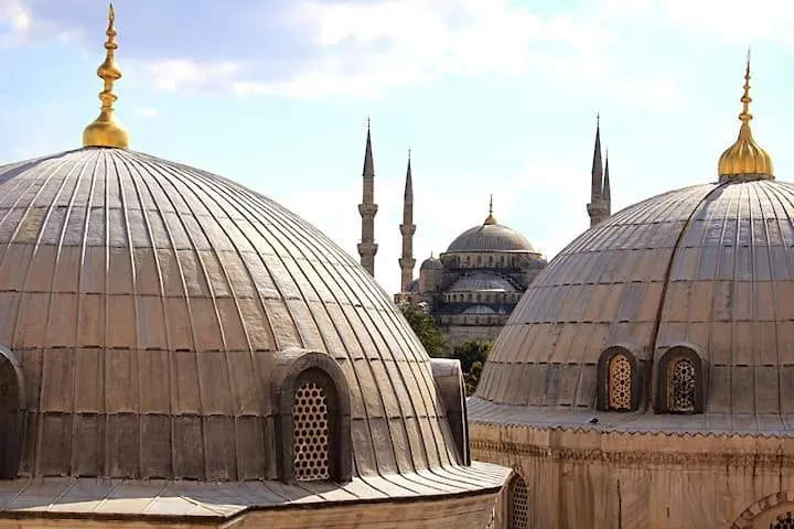 Estampolis Hotel Istanbul Homestay