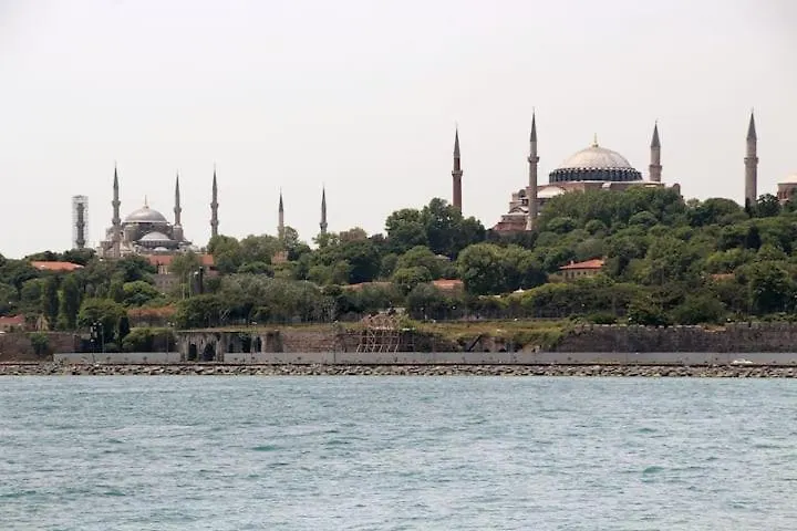 Estampolis Hotel Istanbul Homestay
