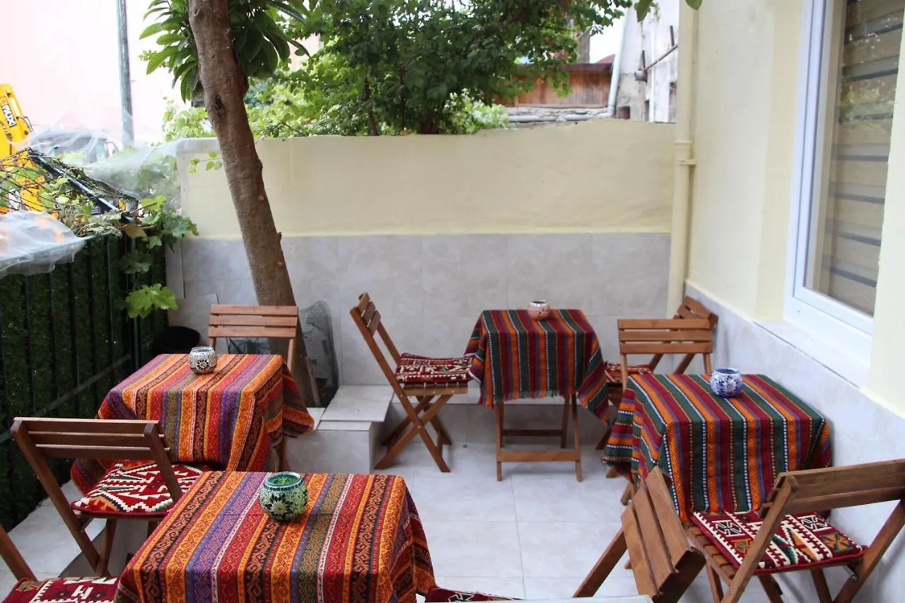 Estampolis Hotel イスタンブール